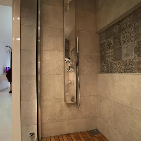 Antonis House * سالونيك