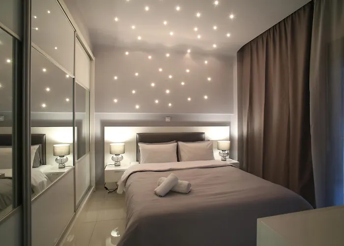 Antonis House *